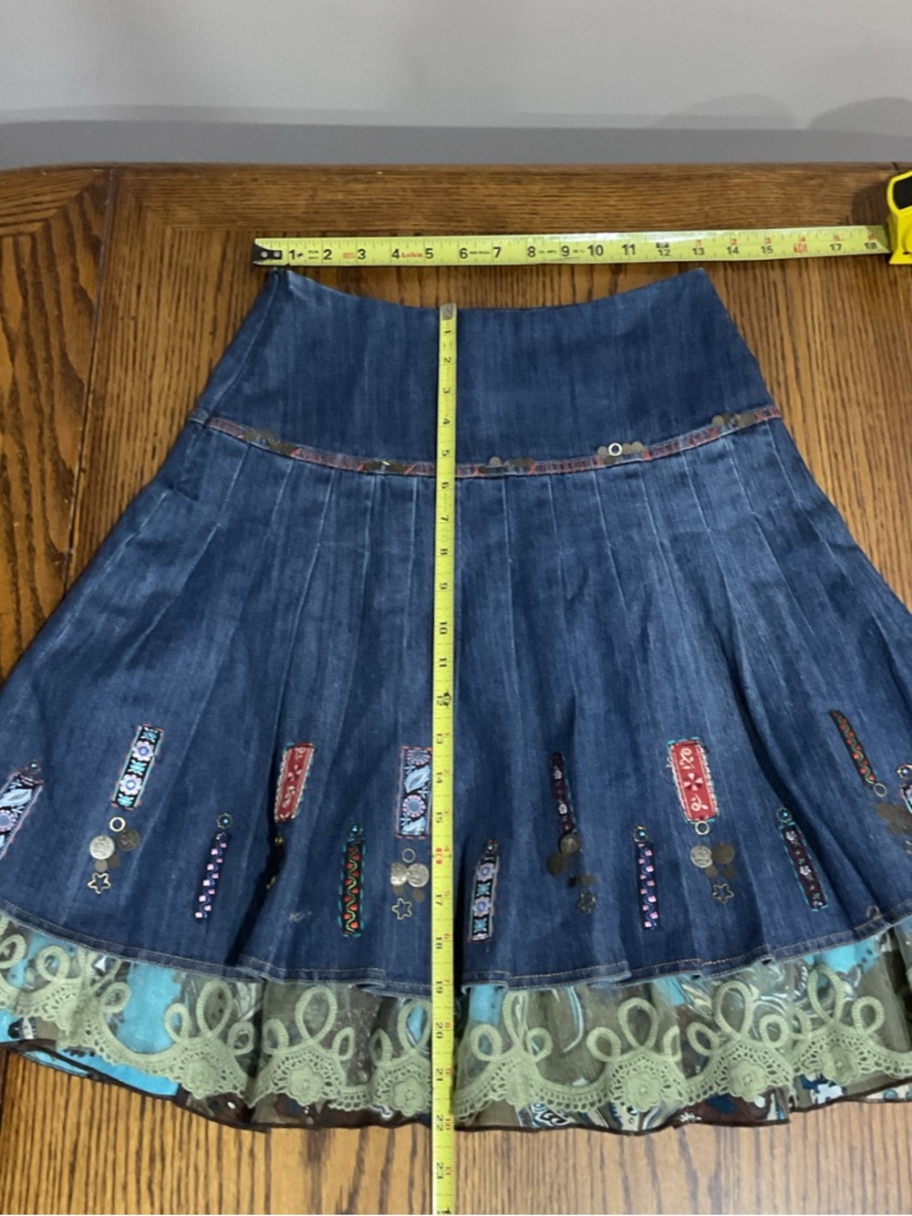 Boho Layered Embroidered Pleated Denim Midi Skirt w Green Lace Floral Hem - Picture 9 of 11